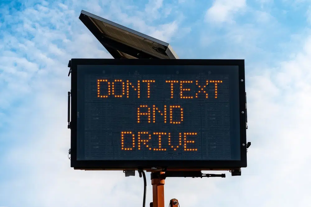 Bakersfield Distracted Driving Lawyer